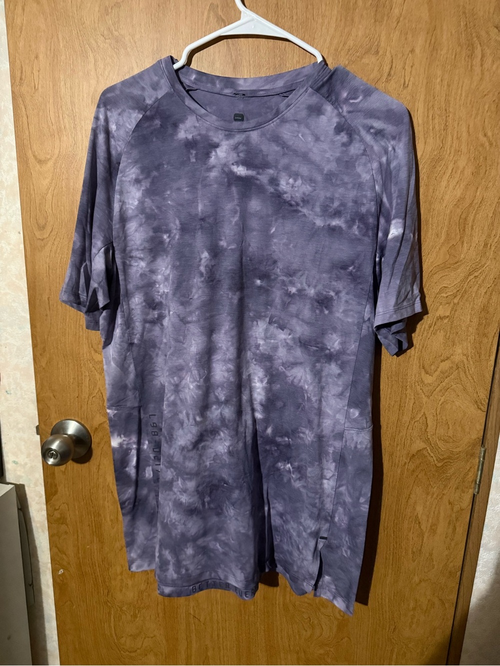 Men'sLululemom  Purple Tie-Dye Crewneck Shirt